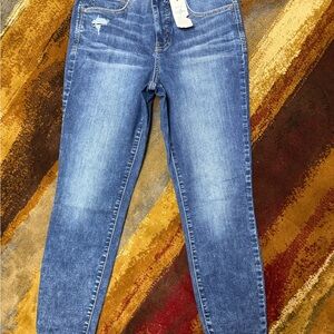 NWT Maurices Distressed Blue Skinny Jeans